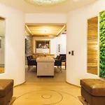 Luxapart لاديس