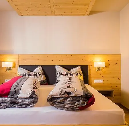Luxapart Hotel Ladis