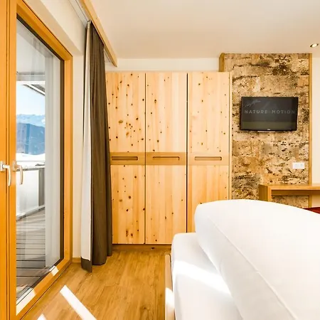 Otel Luxapart
