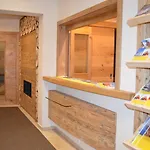 Luxapart 3*