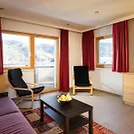 Luxapart 3* Ladis