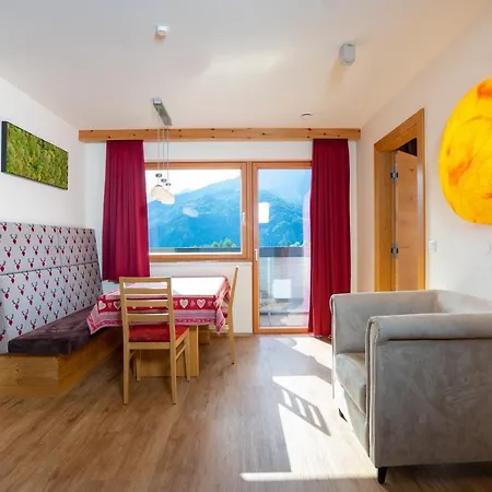 Szálloda Luxapart 3*